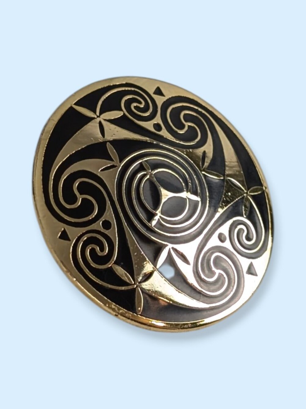 Vintage Celtic Sea Gems Black Enamel Triskelion Spiral Brooch - Picture 4 of 8